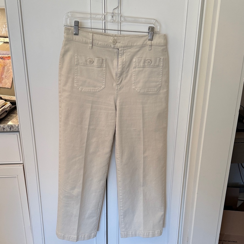 LOFT Women's Straight Leg Jeans in Cream